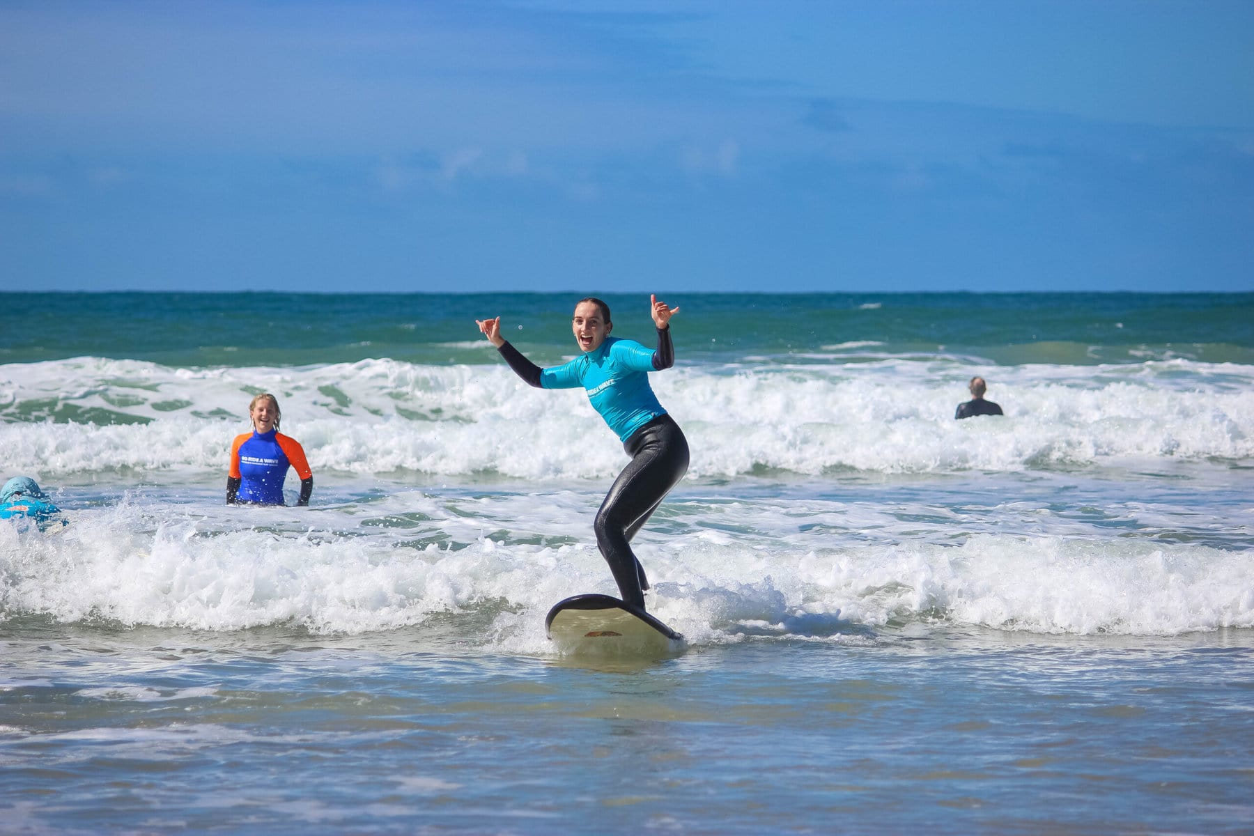 Go Ride A Wave - Go Ride A Wave - 102 Go Ride A Wave - Go Ride A Wave - 101